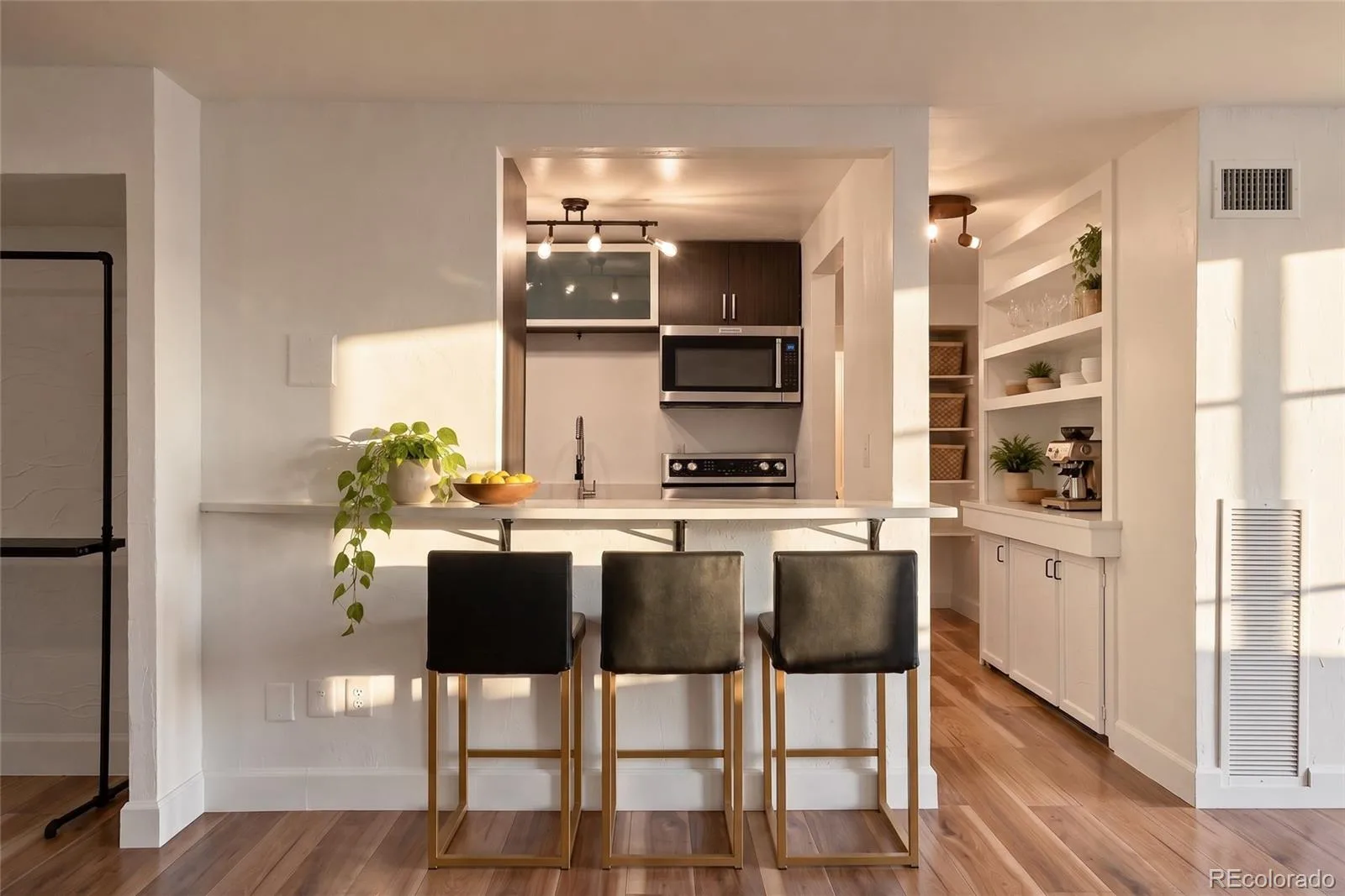 2 Adams Street #908 Denver CO 80206 | MLS #REC8276285 09222026084637 1600 7