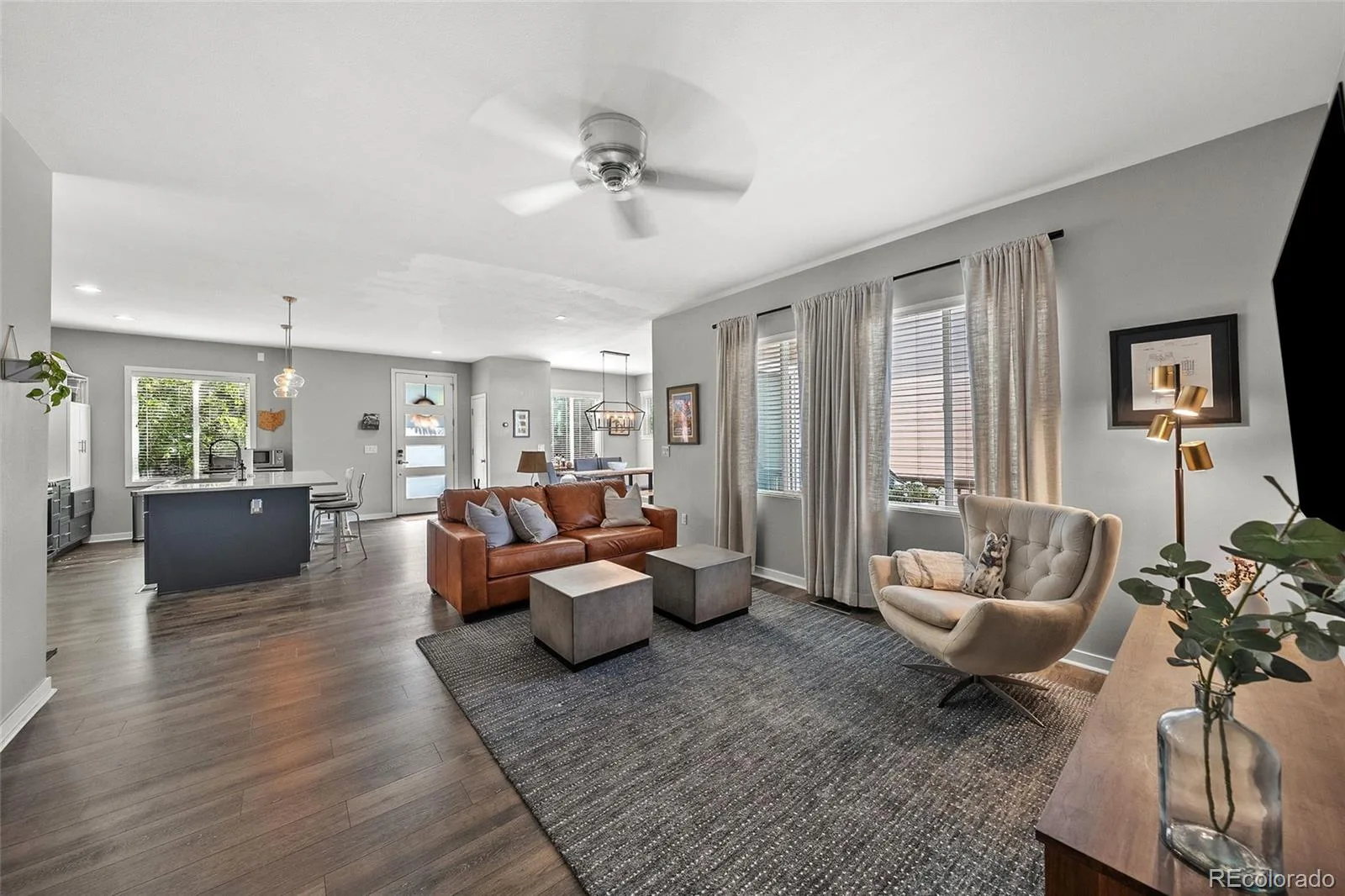 3335 Cranston Circle Littleton CO 80126 | MLS #REC8276484 08072026170050 1600 10