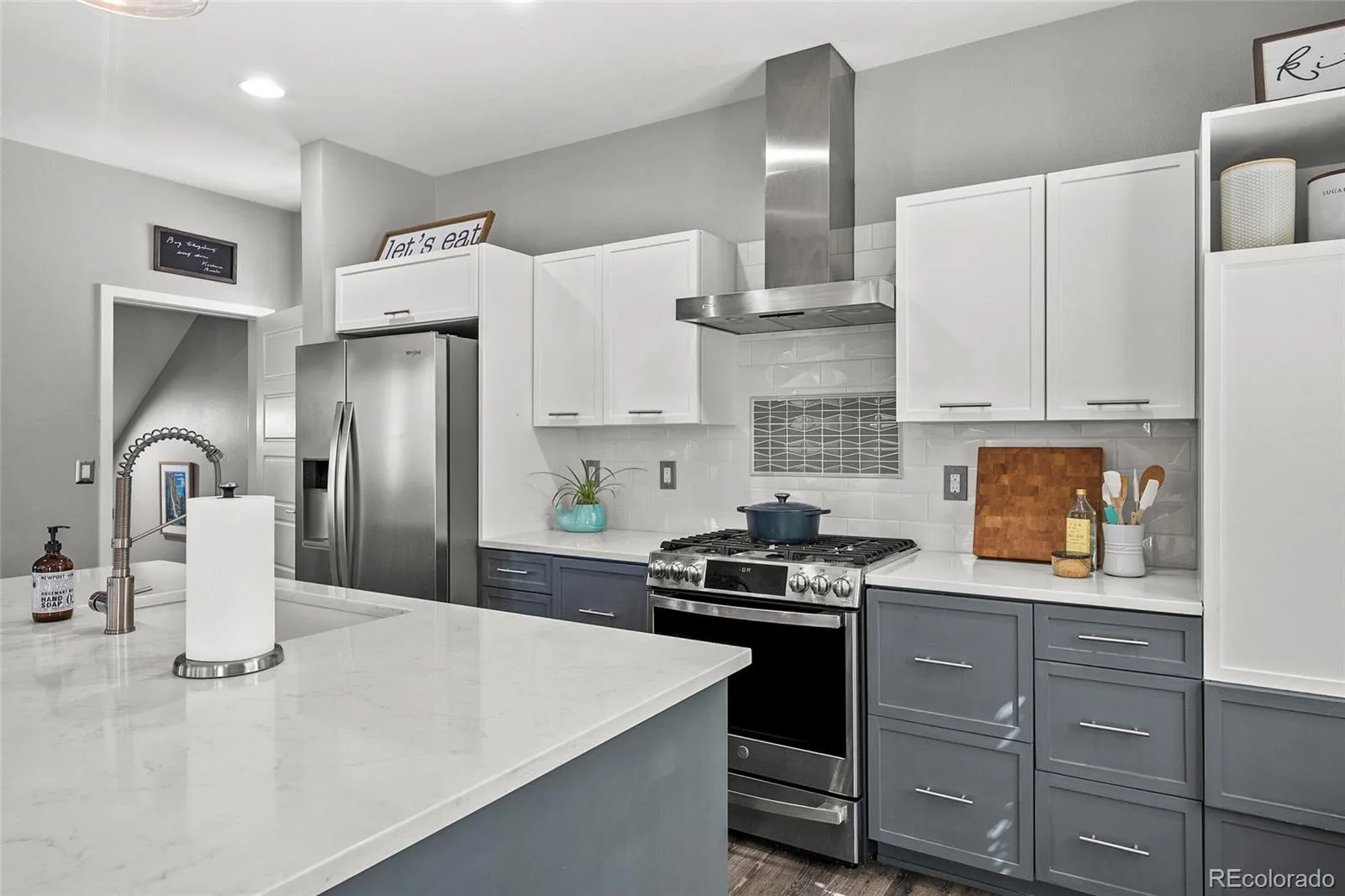 3335 Cranston Circle Littleton CO 80126 | MLS #REC8276484 08072026170050 1600 15