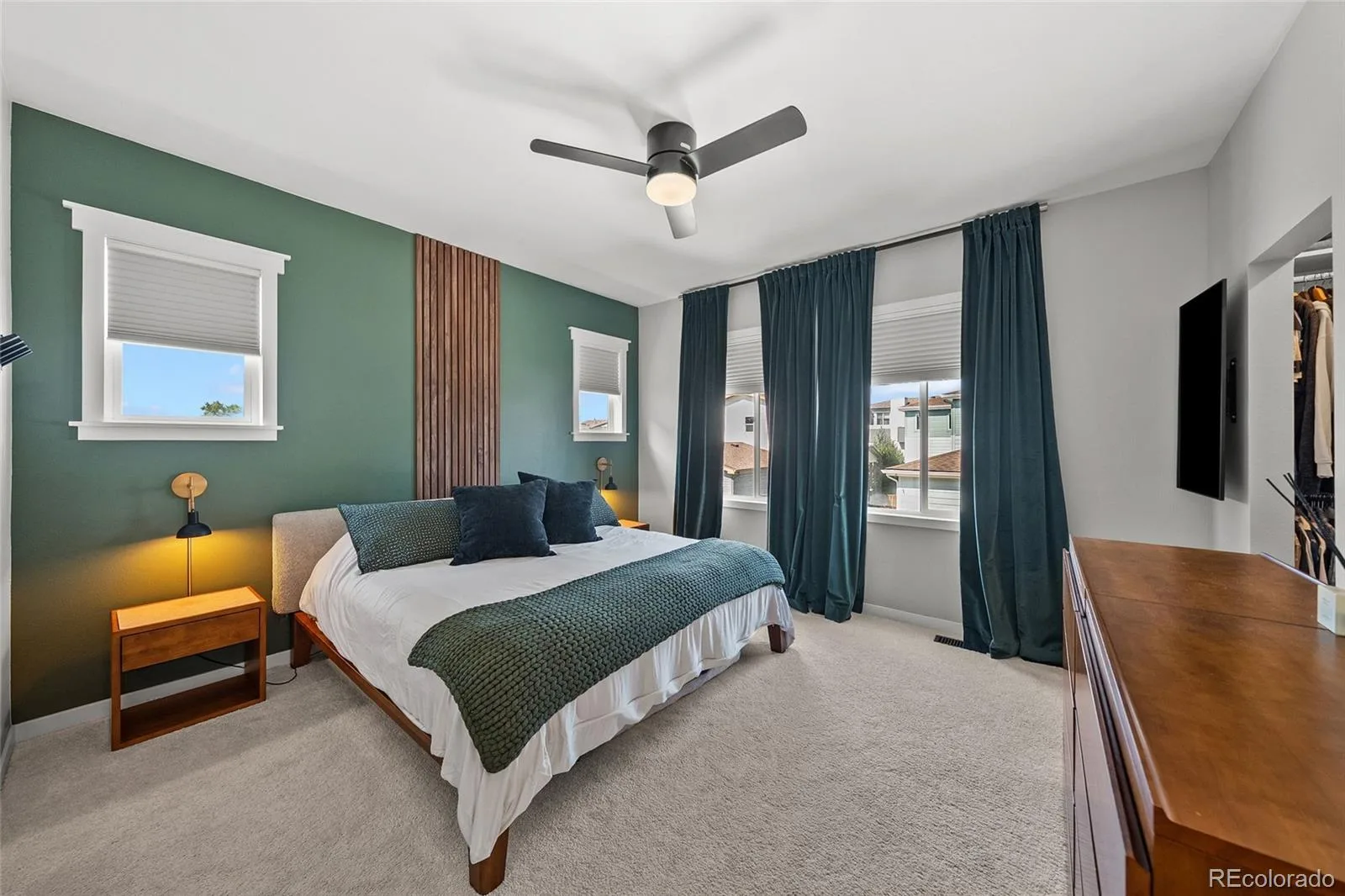 3335 Cranston Circle Littleton CO 80126 | MLS #REC8276484 08072026170050 1600 20