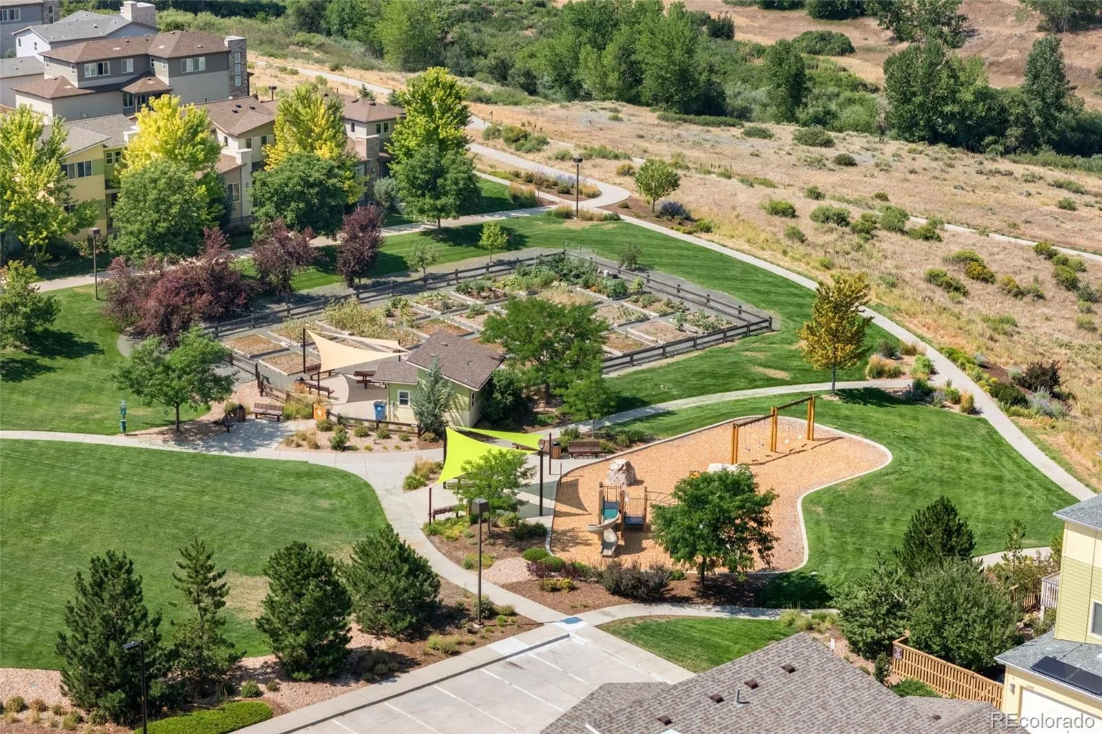 3335 Cranston Circle Littleton CO 80126 | MLS #REC8276484 08072026170050 1600 44