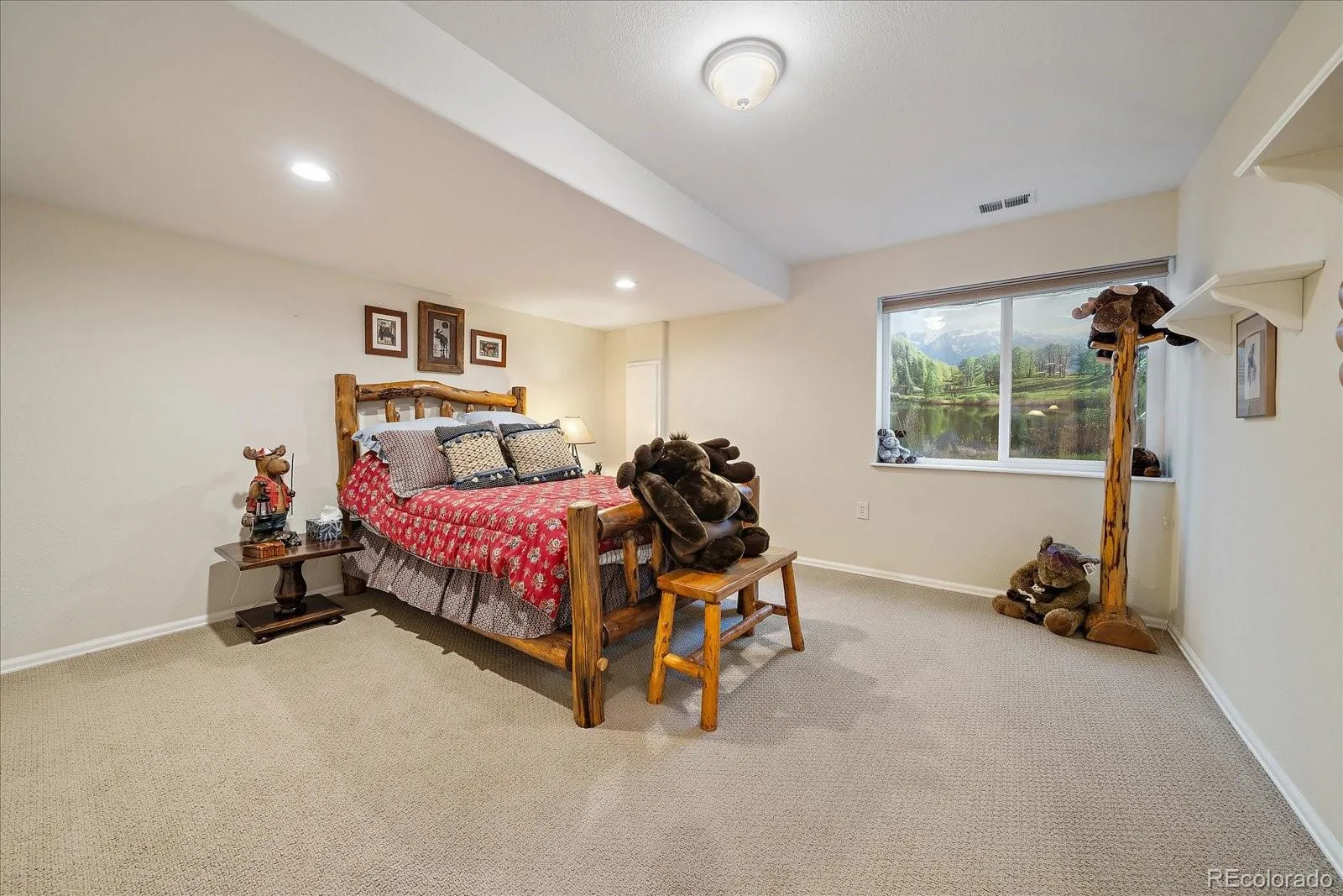 8251 S Quatar Circle Aurora CO 80016 MLS #REC8277083 05132026015211 1600 33