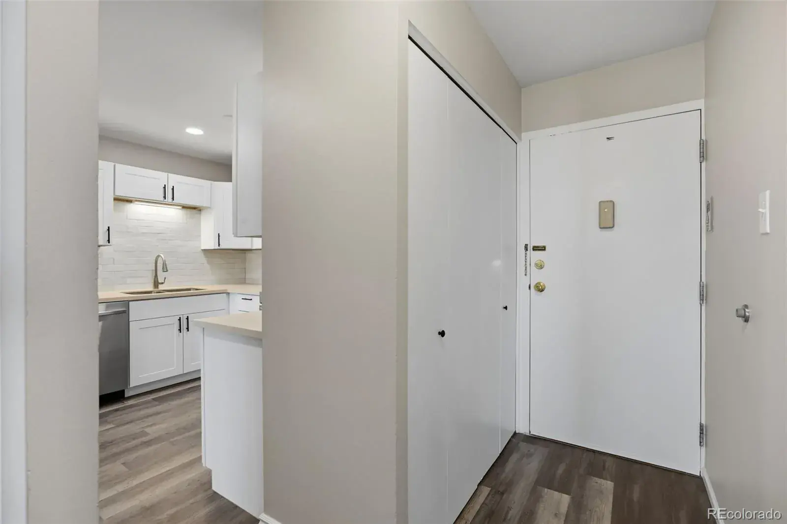 495 S Dayton Street #1D Denver CO 80247 MLS #REC8277089 02272026154032 1600 4
