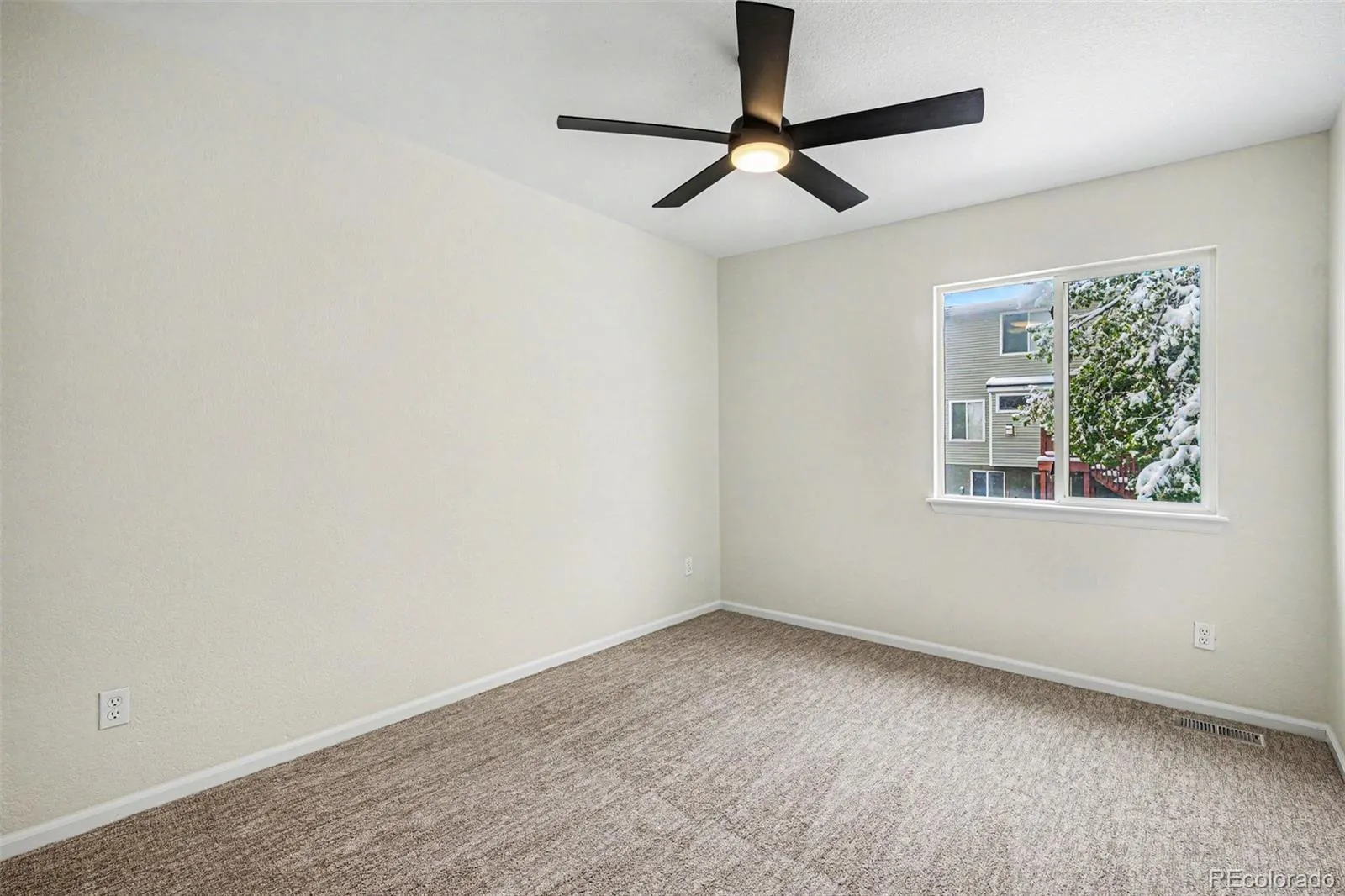 20734 E 49th Avenue Denver CO 80249 MLS #REC8277521 05092026030649 1600 22