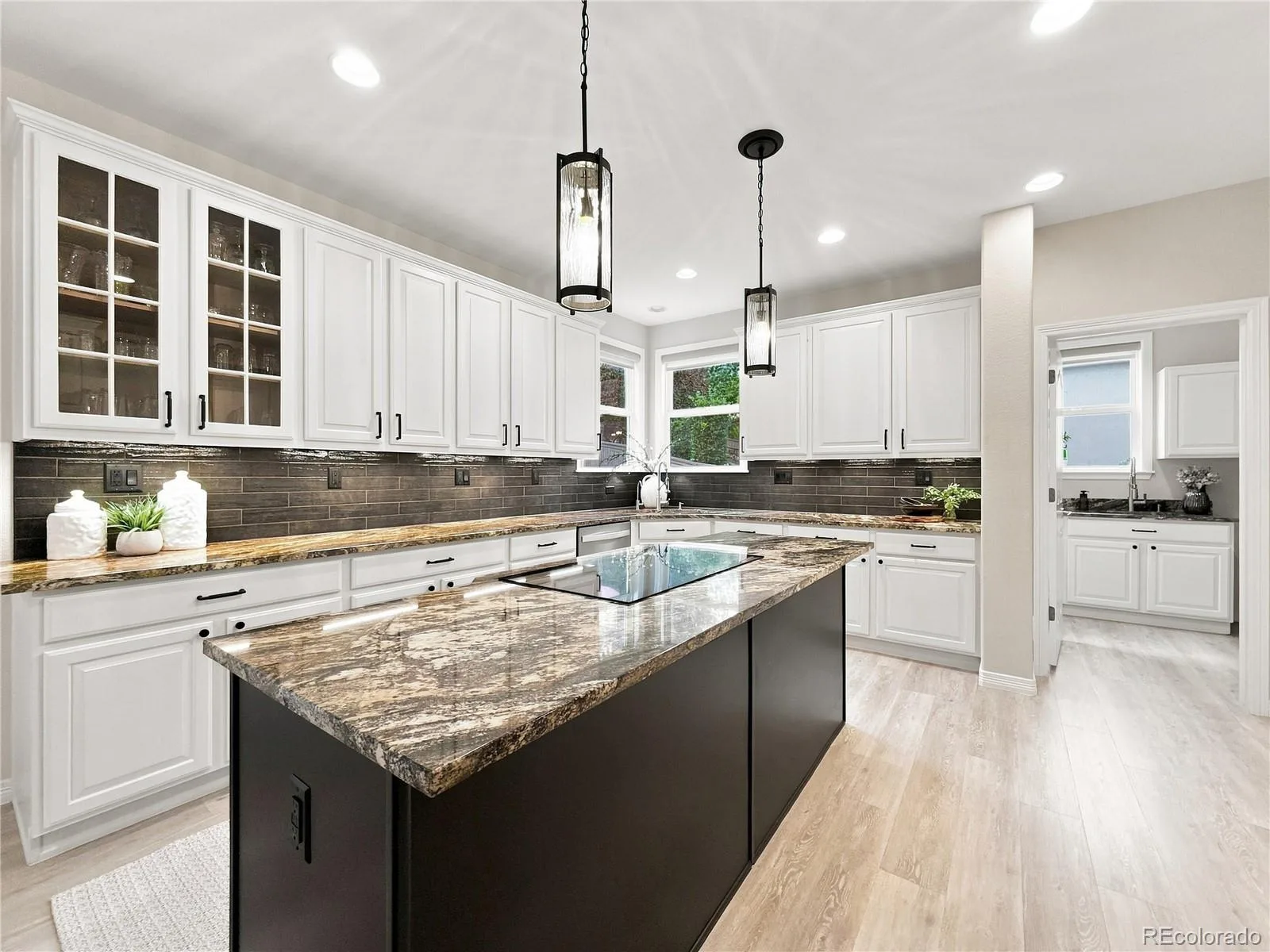 2794 Pemberly Avenue Highlands Ranch CO 80126 | MLS #REC8277888 08192026221300 1600 3
