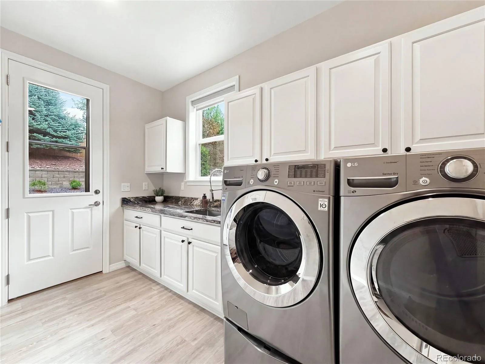 2794 Pemberly Avenue Highlands Ranch CO 80126 | MLS #REC8277888 08192026221300 1600 34