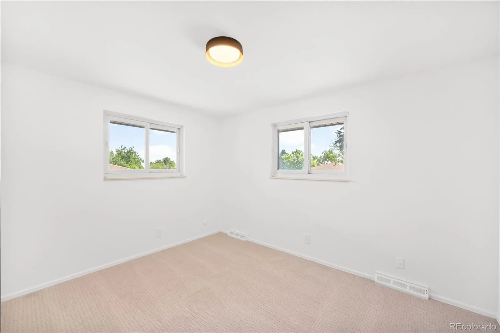 773 Urban Court Lakewood CO 80401 MLS #REC8278593 06112026170627 1600 9