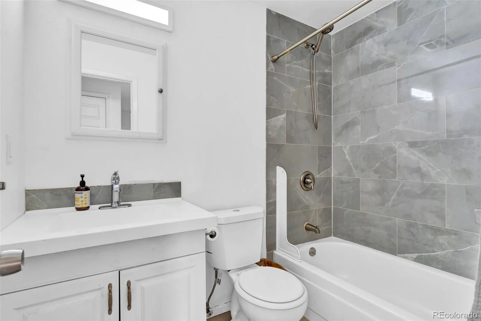 16219 E Linvale Avenue Aurora CO 80013 | MLS #REC8279389 07172026172620 1600 12