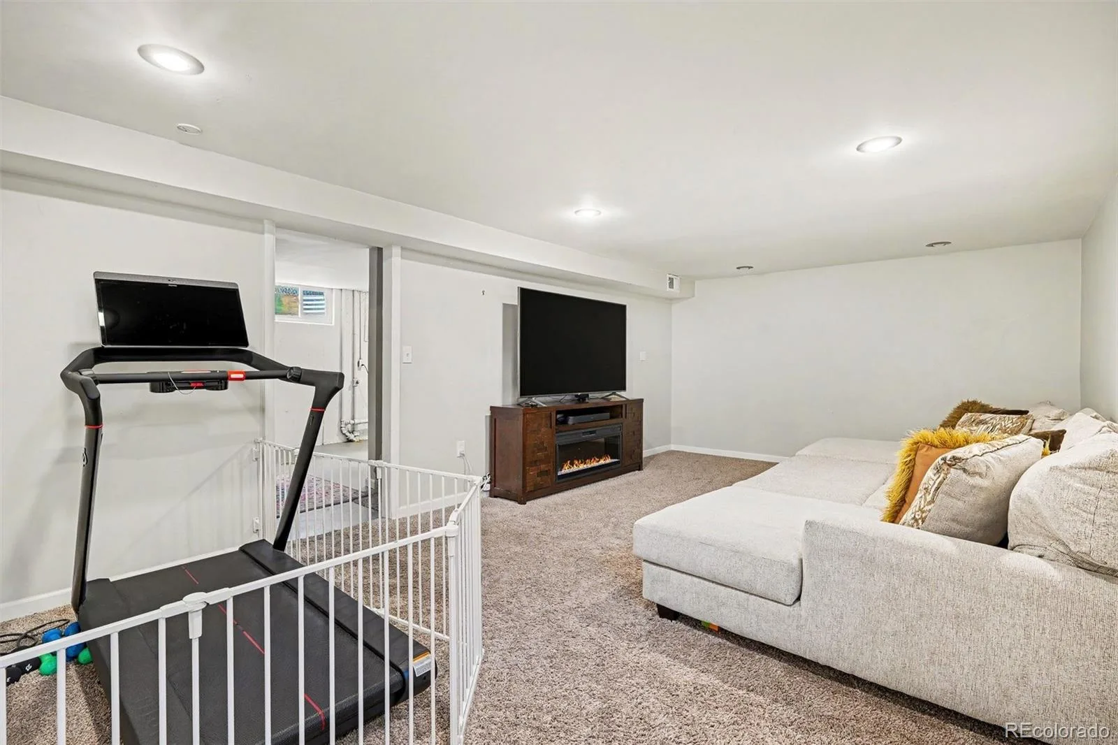 6120 W Arkansas Avenue Denver CO 80232 MLS #REC8279795 06292026230646 1600 20