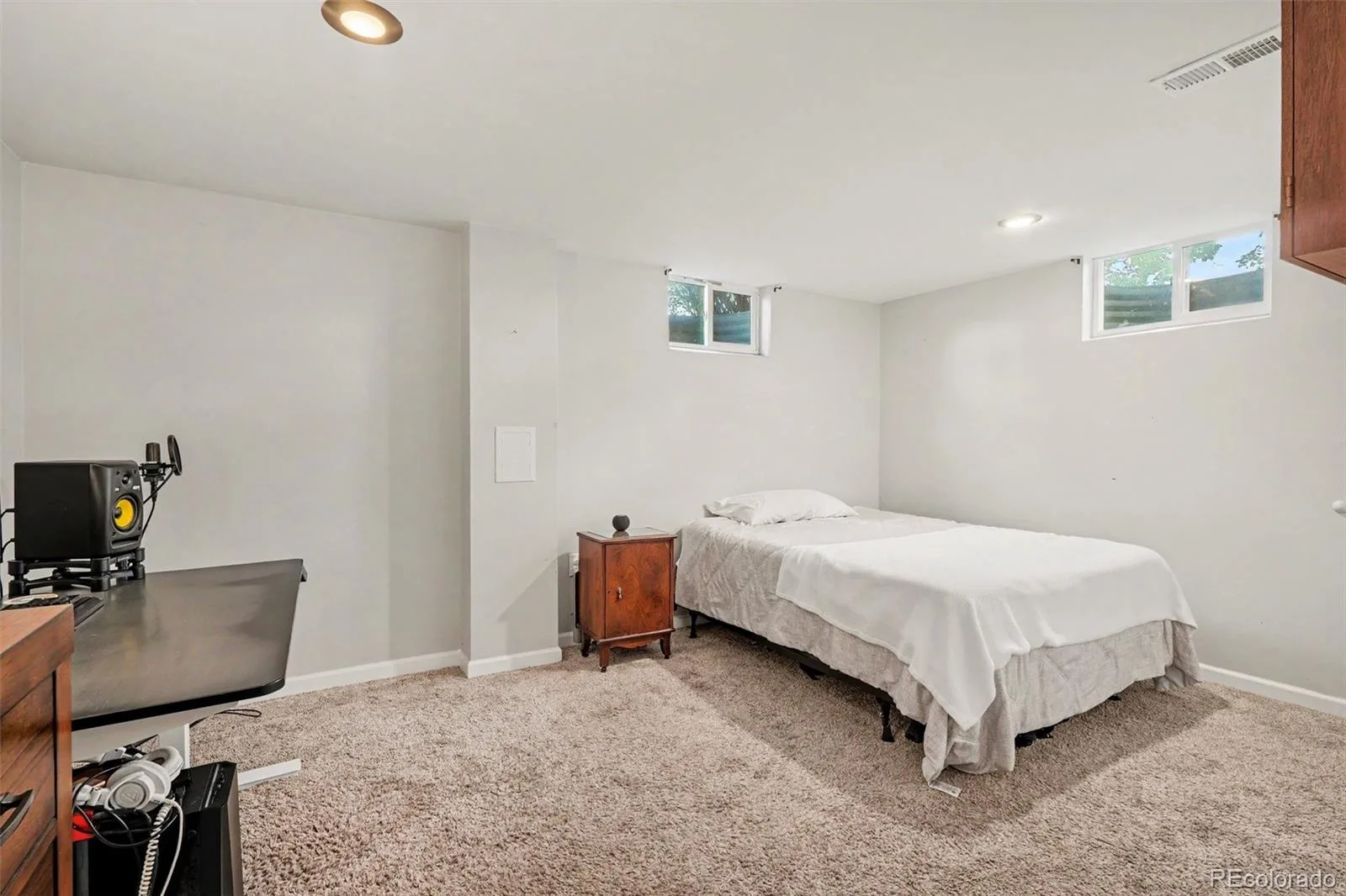 6120 W Arkansas Avenue Denver CO 80232 MLS #REC8279795 06292026230646 1600 23