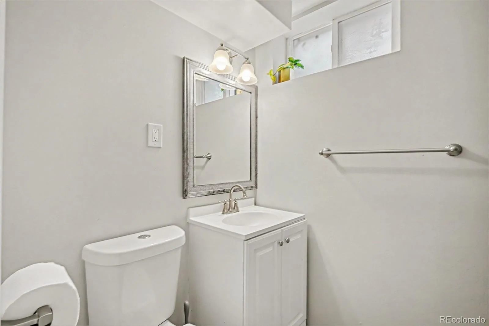 6120 W Arkansas Avenue Denver CO 80232 MLS #REC8279795 06292026230646 1600 25