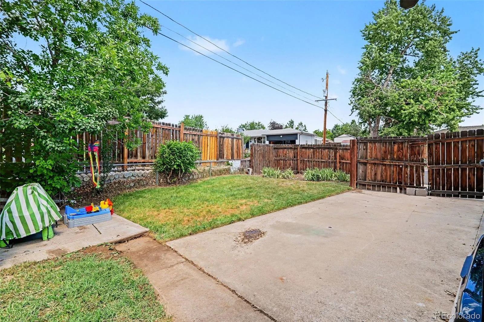 6120 W Arkansas Avenue Denver CO 80232 MLS #REC8279795 06292026230646 1600 32