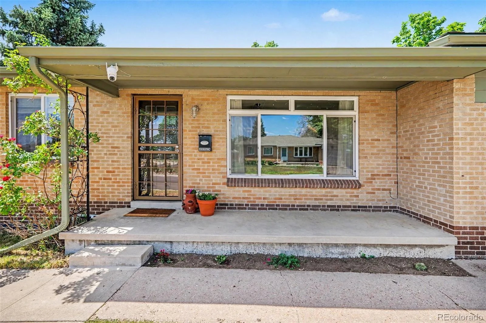 6120 W Arkansas Avenue Denver CO 80232 MLS #REC8279795 06292026230646 1600 36