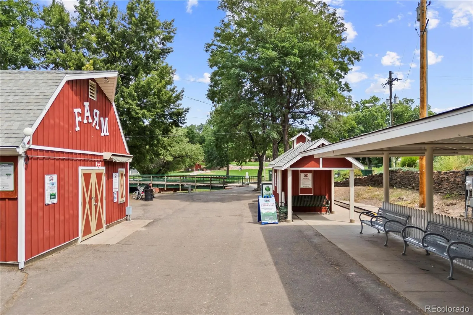 4374 S Galapago Street Englewood CO 80110 MLS #REC8280064 04272026051526 1600 22