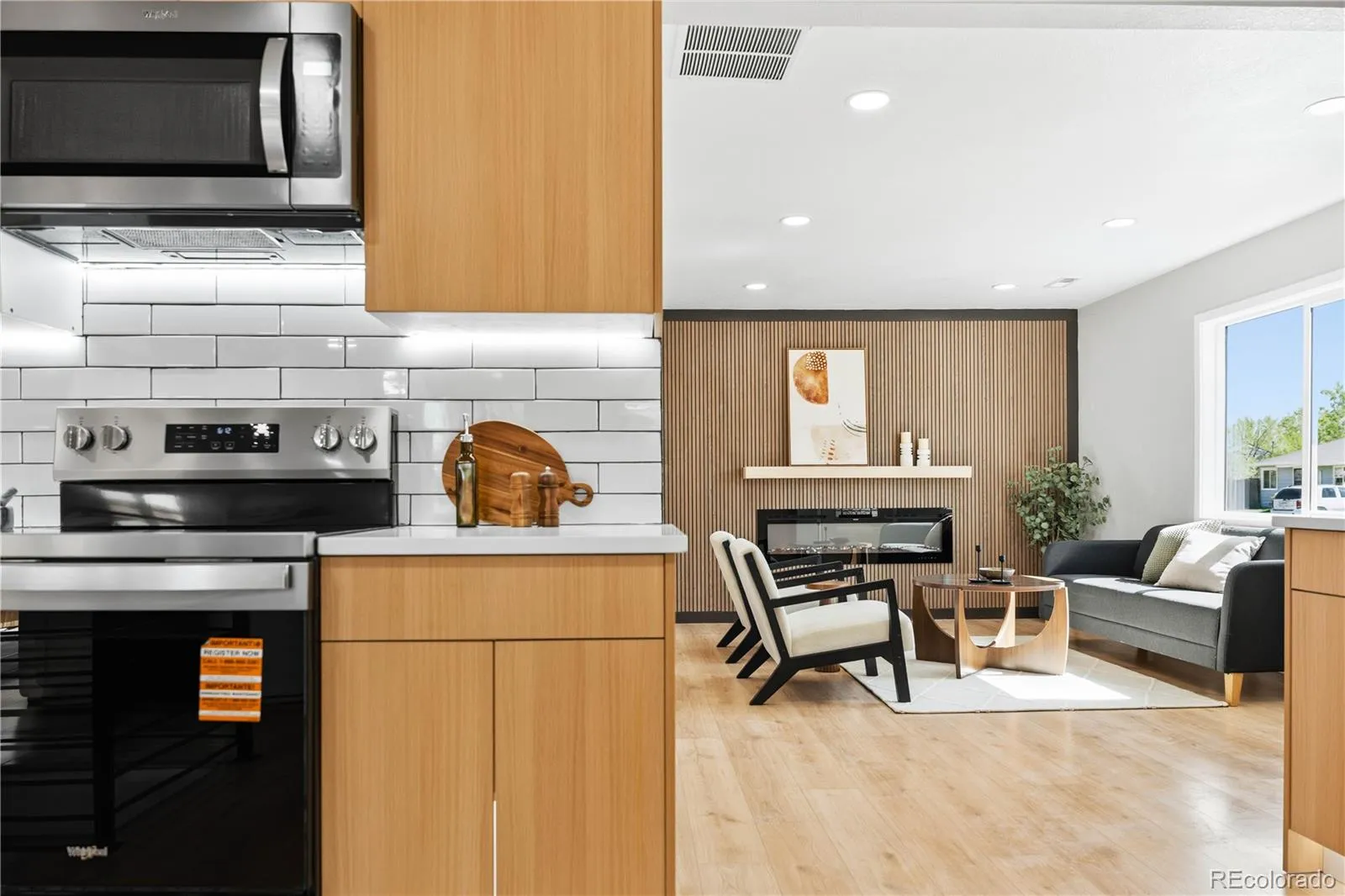 893 S Tejon Street Denver CO 80223 MLS #REC8281567 04222026145004 1600 11