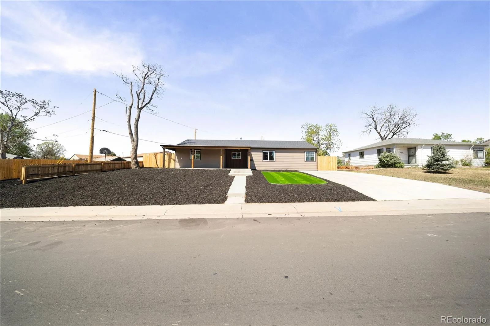 893 S Tejon Street Denver CO 80223 MLS #REC8281567 04222026145004 1600 2