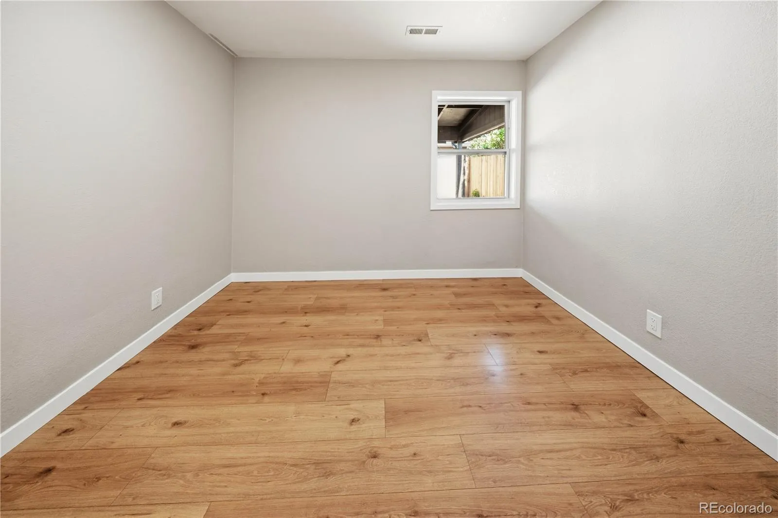 893 S Tejon Street Denver CO 80223 MLS #REC8281567 04222026145004 1600 25