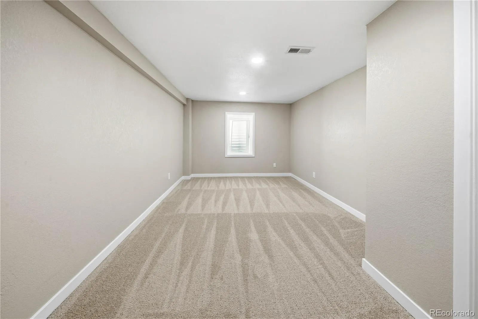 893 S Tejon Street Denver CO 80223 MLS #REC8281567 04222026145004 1600 39