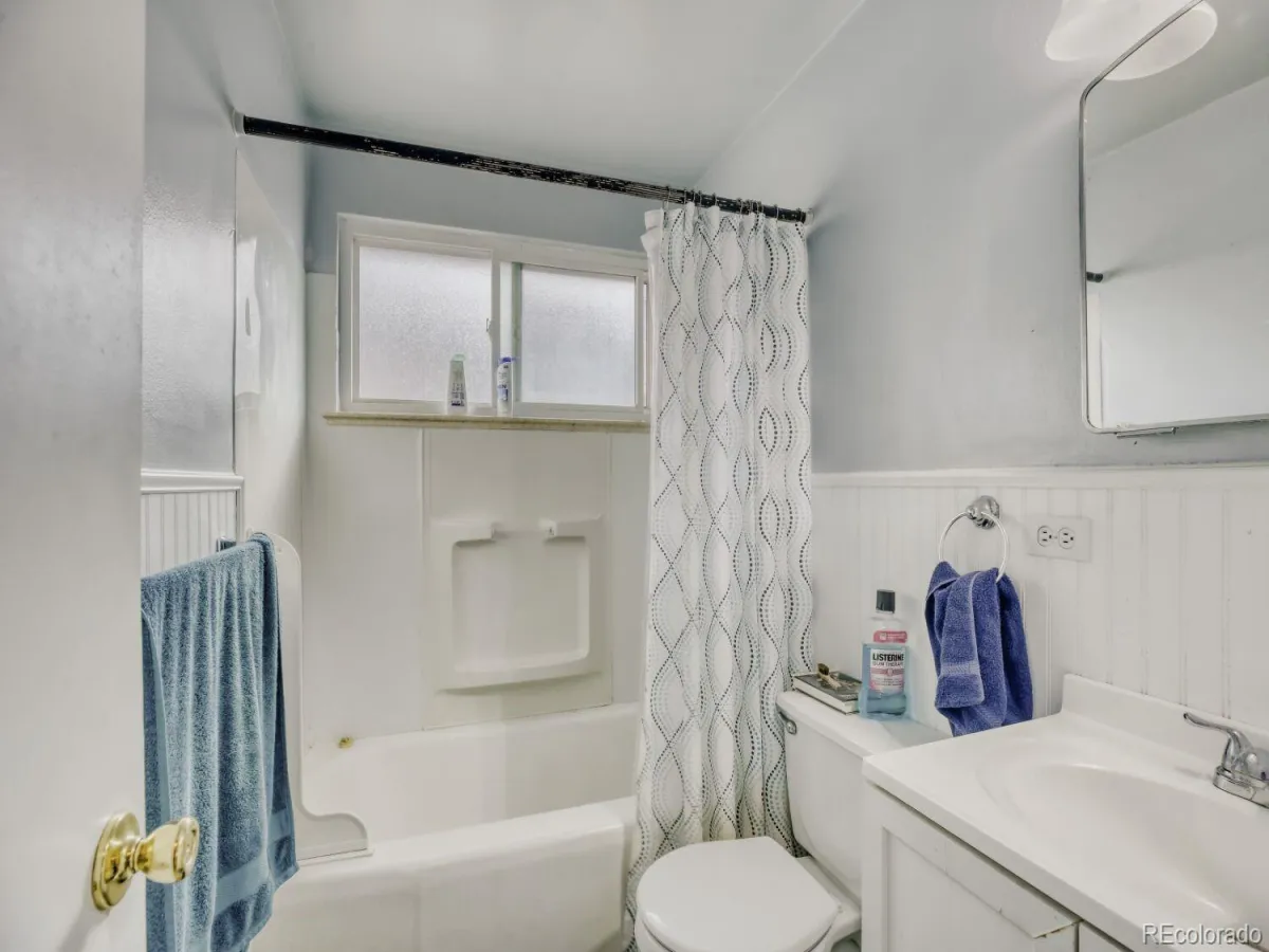 04162026163801 1200 12