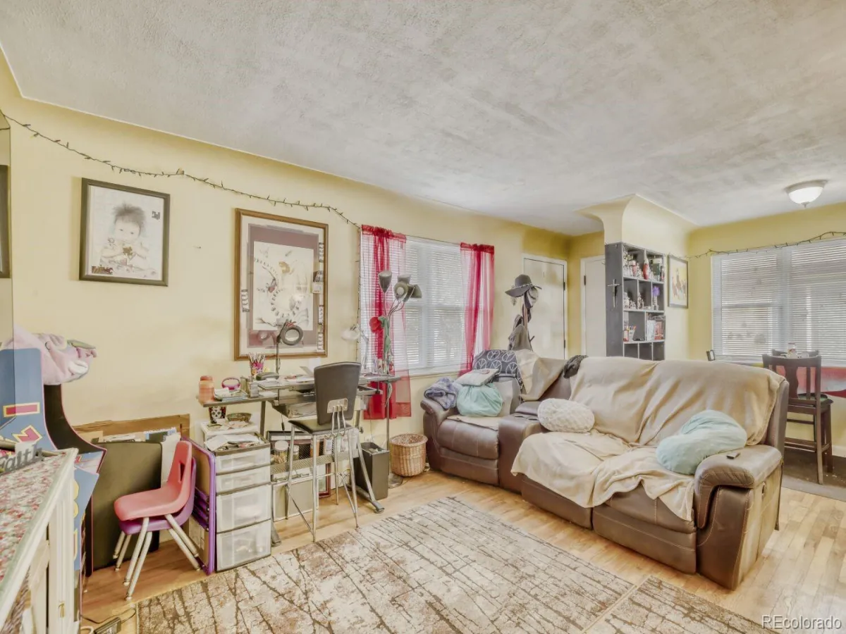 04162026163801 1200 14