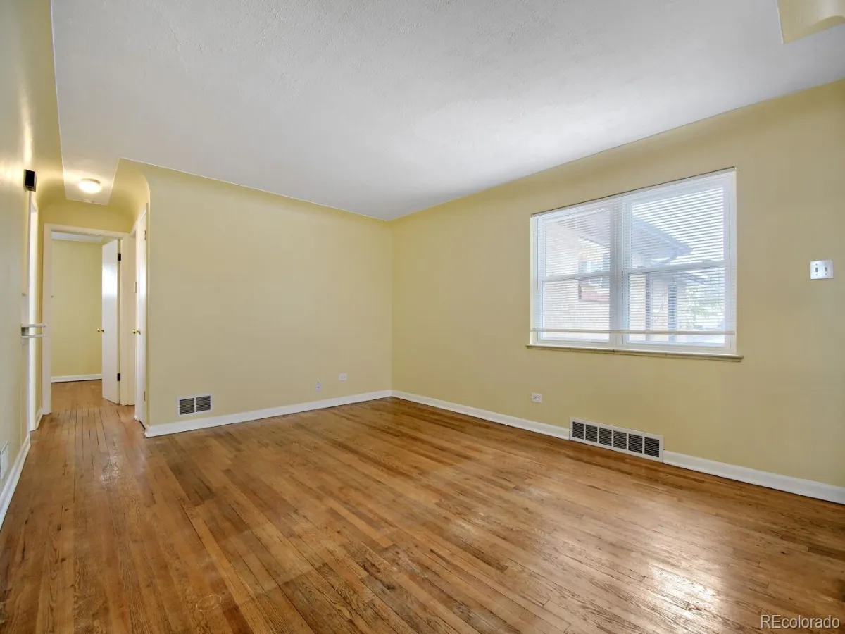 3532 Forest Street Denver CO 80207 MLS #REC8282763 05082026155546 1200 18