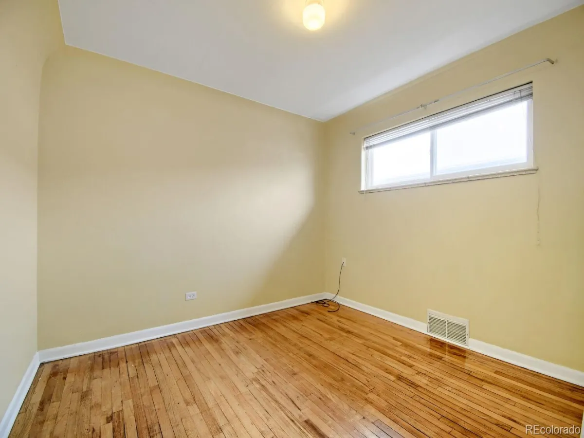 3532 Forest Street Denver CO 80207 MLS #REC8282763 05082026155546 1200 21