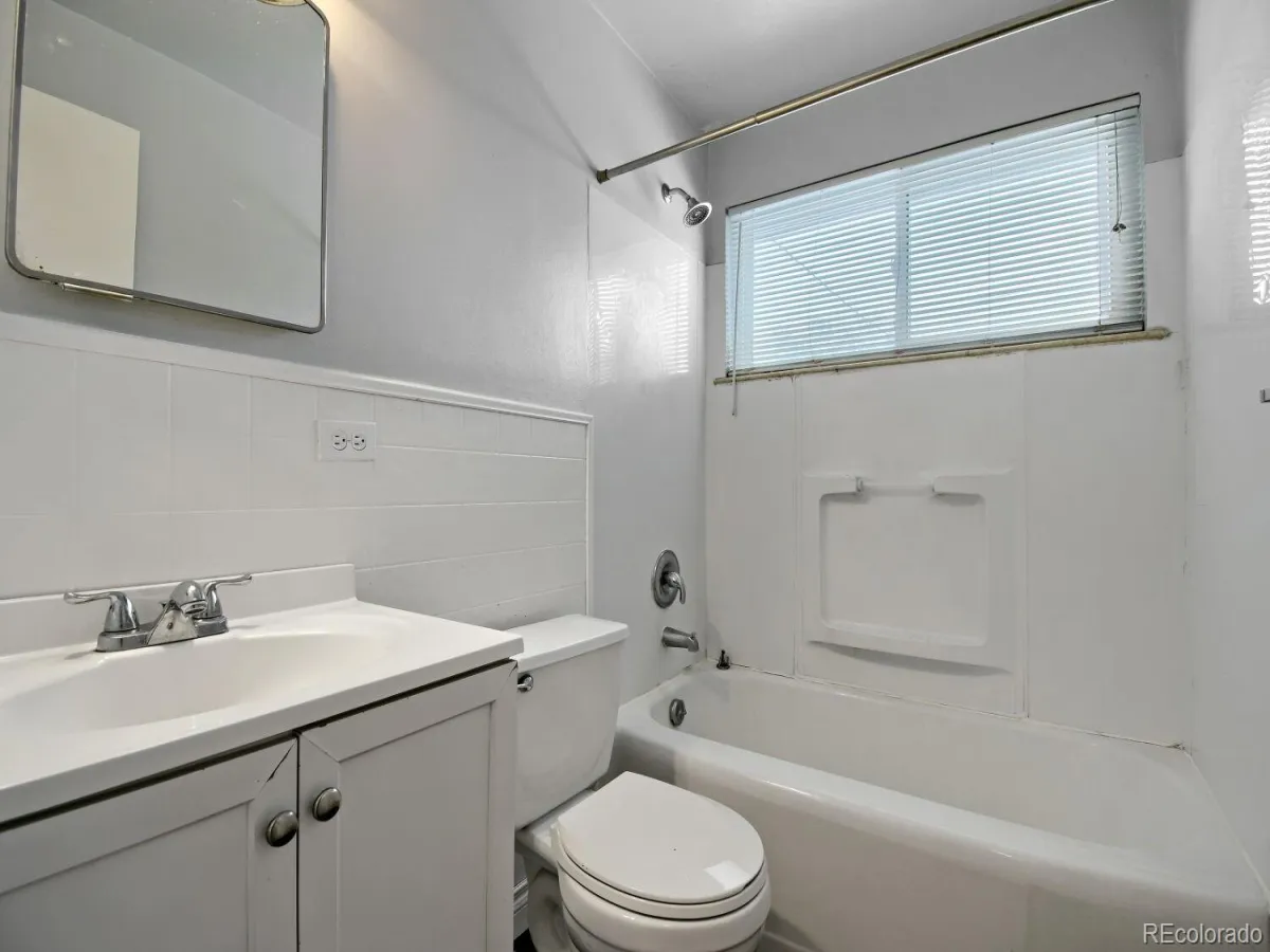 3532 Forest Street Denver CO 80207 MLS #REC8282763 05082026155546 1200 27