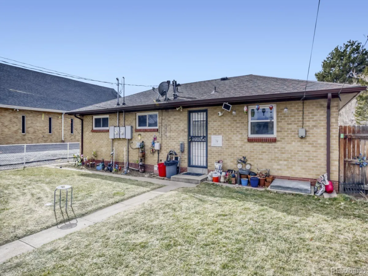 3532 Forest Street Denver CO 80207 MLS #REC8282763 05082026155546 1200 4
