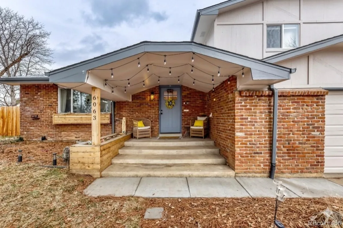 04102026195859 1200 1