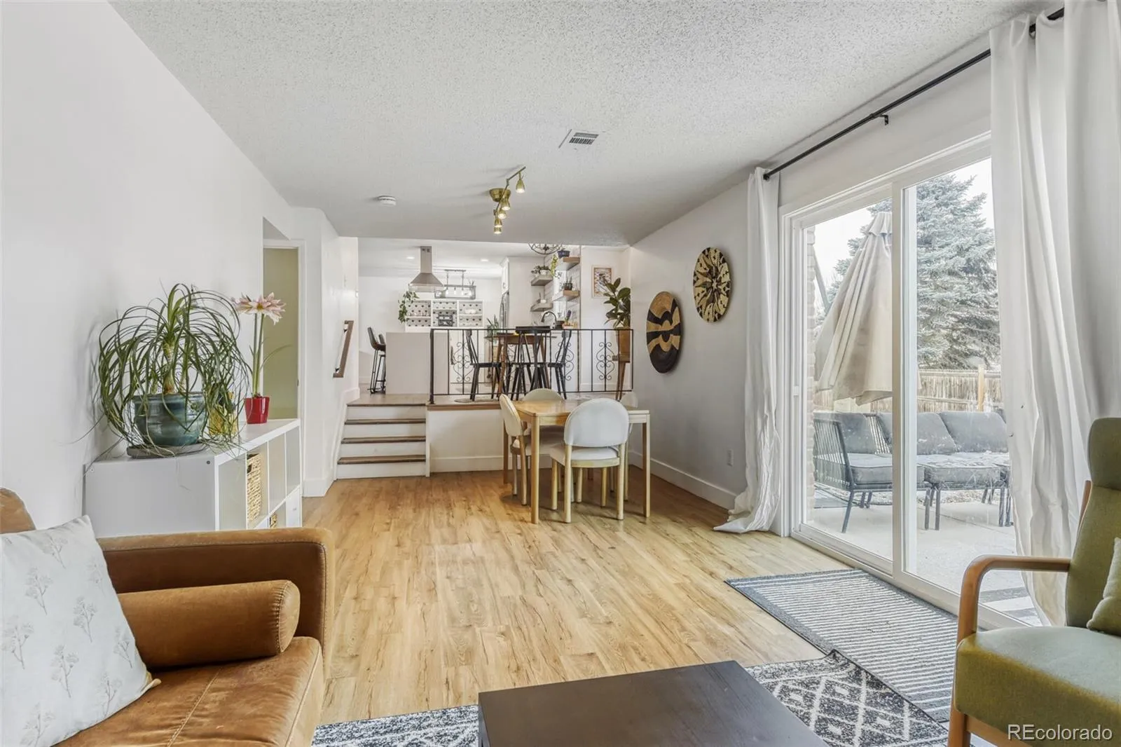 04102026195859 1600 13