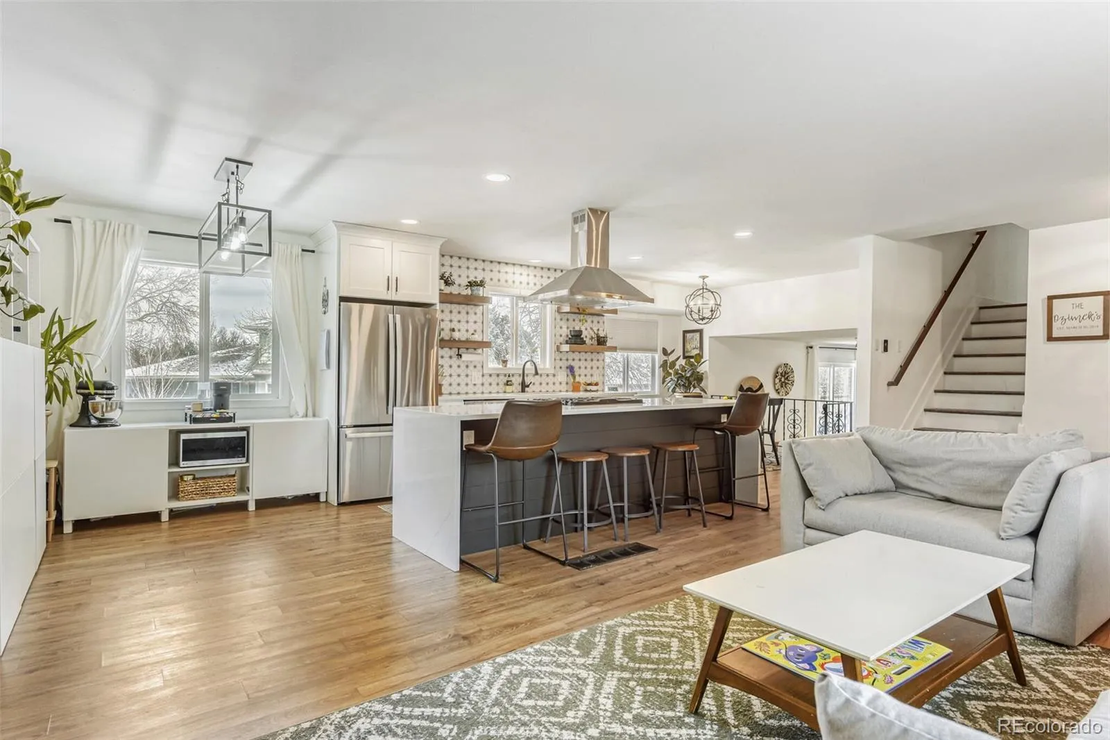 04102026195859 1600 4