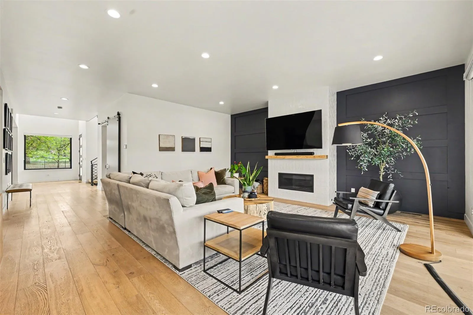 1275 S Steele Street Denver CO 80210 MLS #REC8283299 05052026042729 1600 3