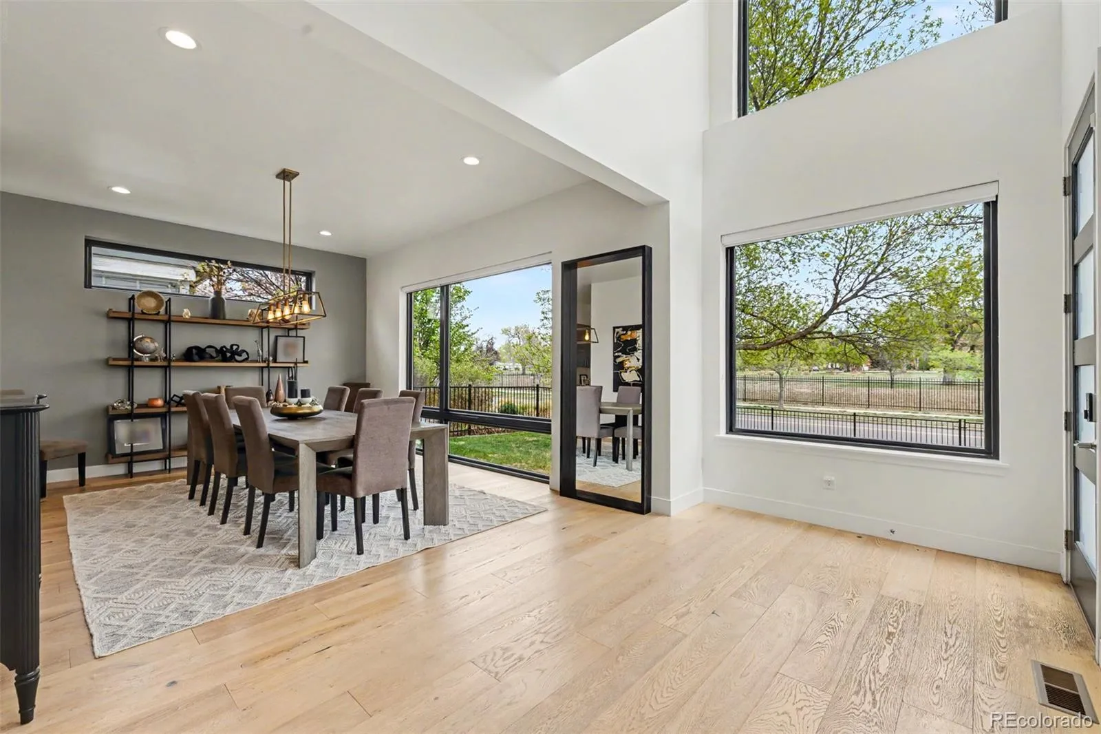 1275 S Steele Street Denver CO 80210 MLS #REC8283299 05052026042729 1600 7