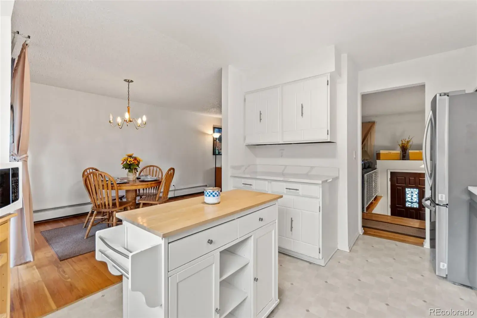 10162025224417 1600 15