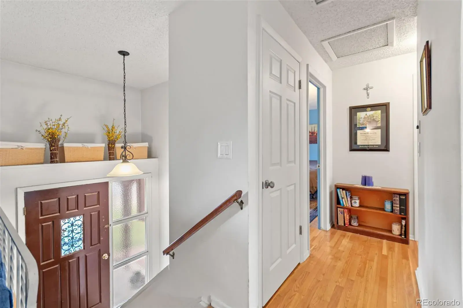 10162025224417 1600 19