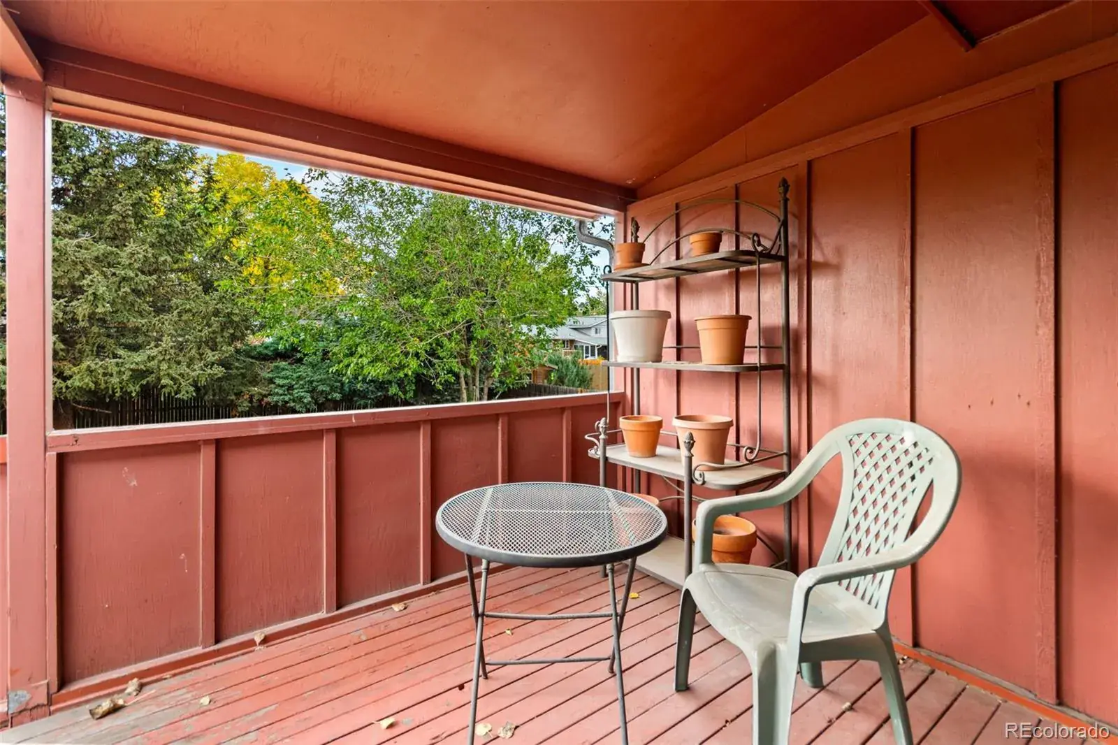 10162025224417 1600 34