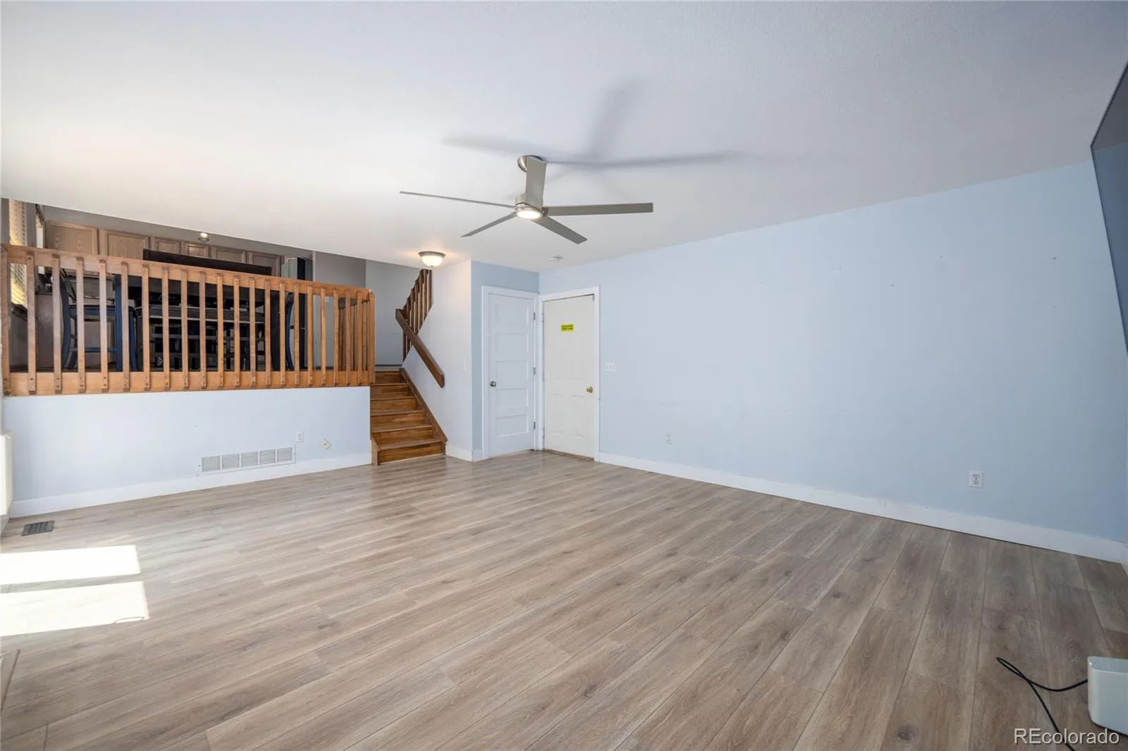 7110 S Clay Street Littleton CO 80120 MLS #REC8285894 05122026230713 1600 21