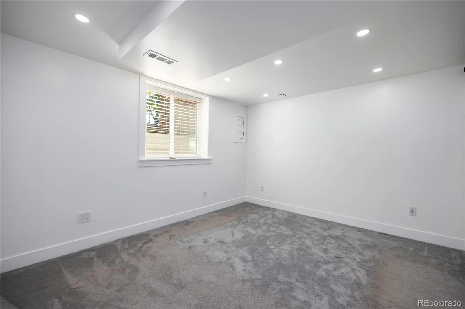 7110 S Clay Street Littleton CO 80120 MLS #REC8285894 05122026230713 1600 23