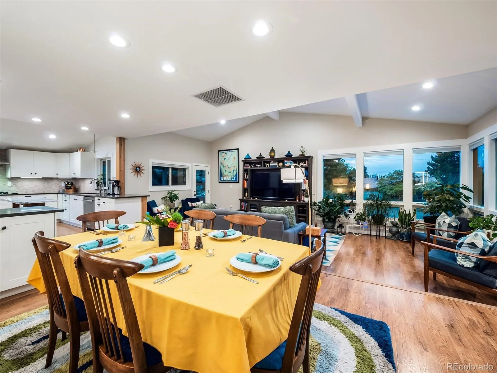 11801 W 77th Drive Arvada CO 80005 | MLS #REC8285959 08292026220725 1600 19