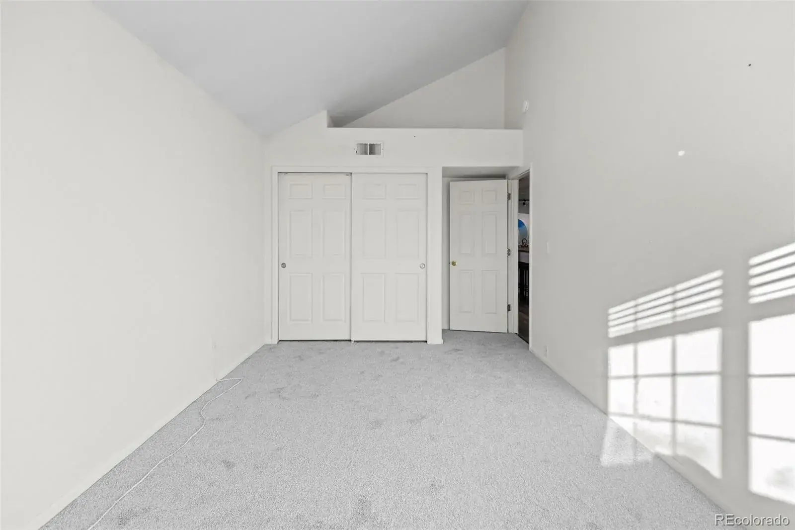 11035 Huron Street #807 Northglenn CO 80234 MLS #REC8285968 01242026004142 1600 18