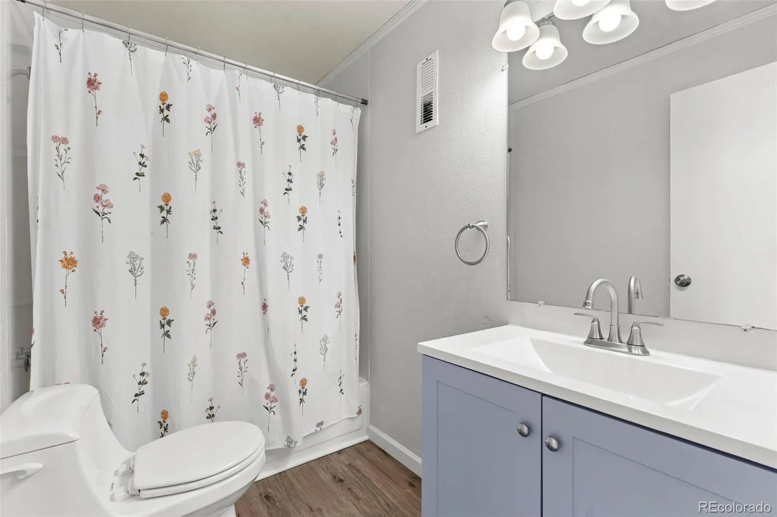 381 S Ames Street #F305 Lakewood CO 80226 | MLS #REC8287210 08272026020442 1600 19