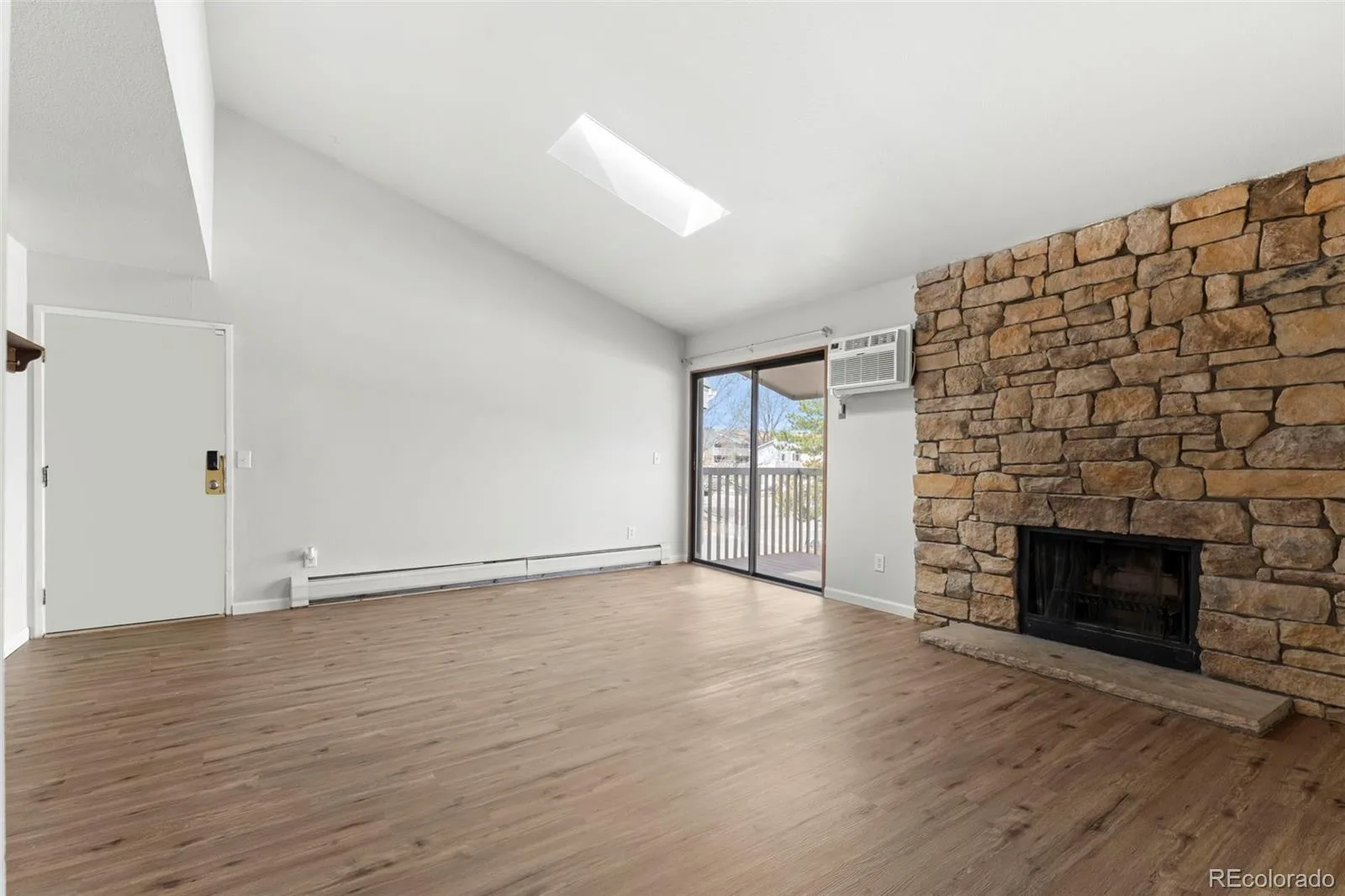 381 S Ames Street #F305 Lakewood CO 80226 | MLS #REC8287210 08272026020442 1600 3