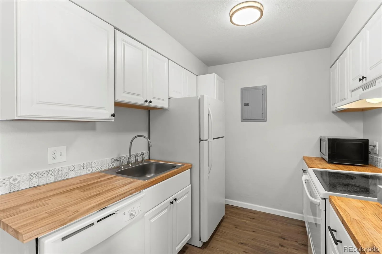 381 S Ames Street #F305 Lakewood CO 80226 | MLS #REC8287210 08272026020442 1600 9