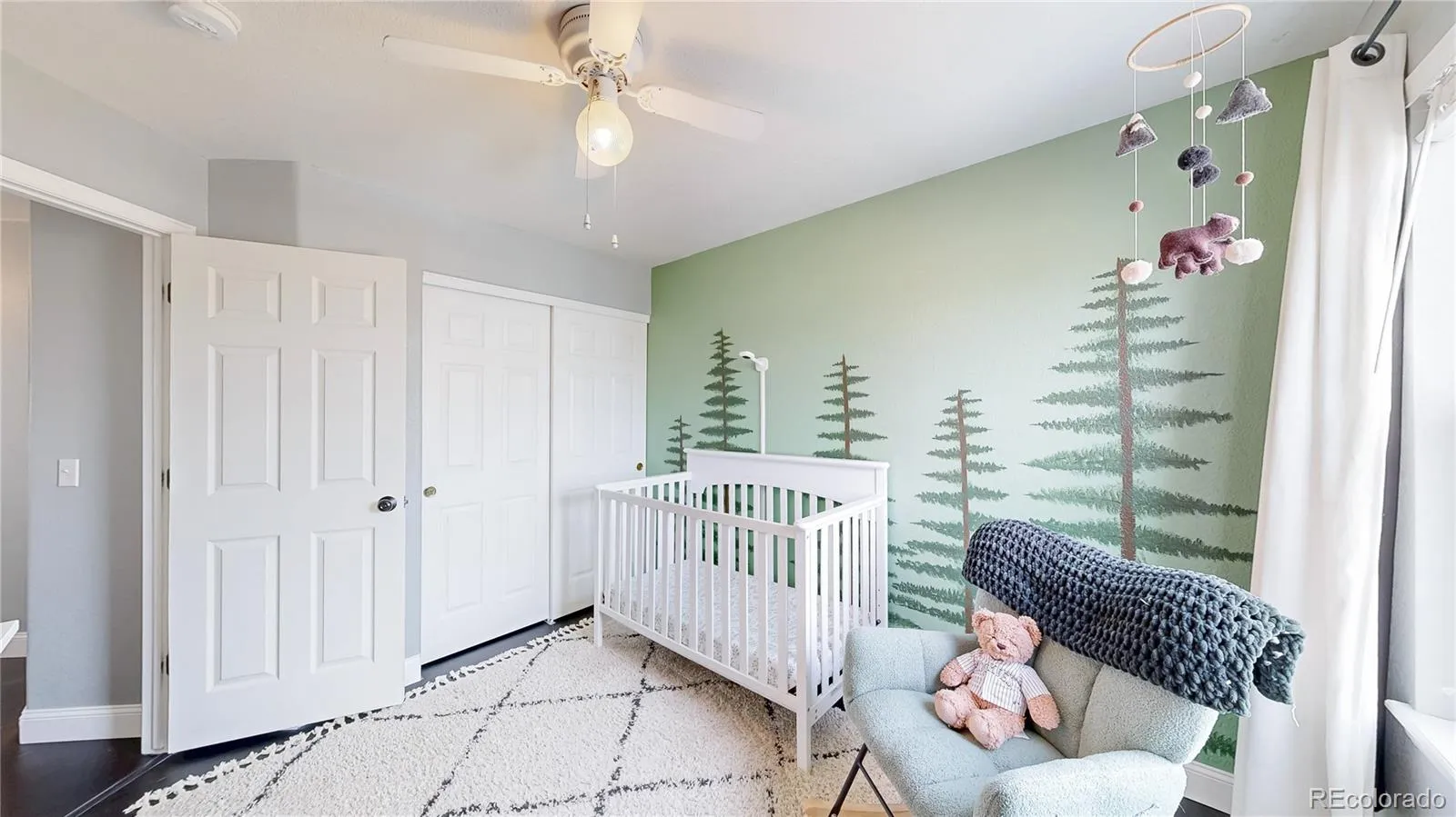 04062026145250 1600 24