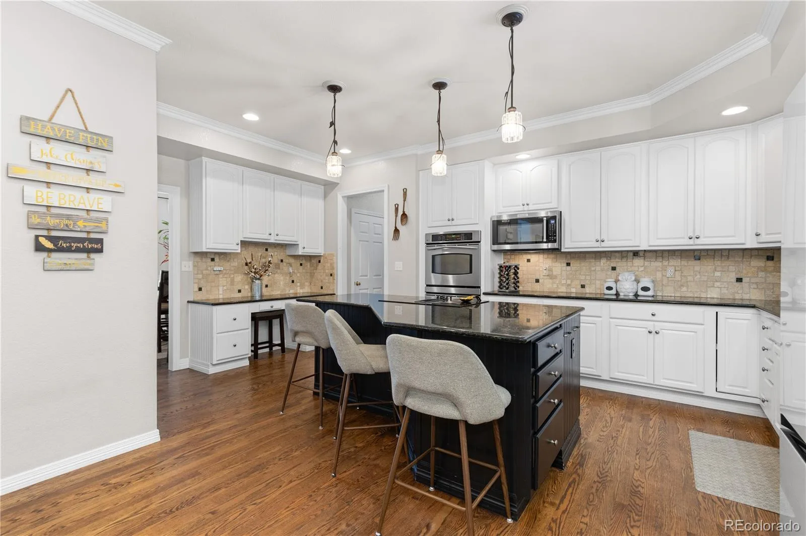 6521 S Walden Way Aurora CO 80016 MLS #REC8287417 06192026235402 1600 15
