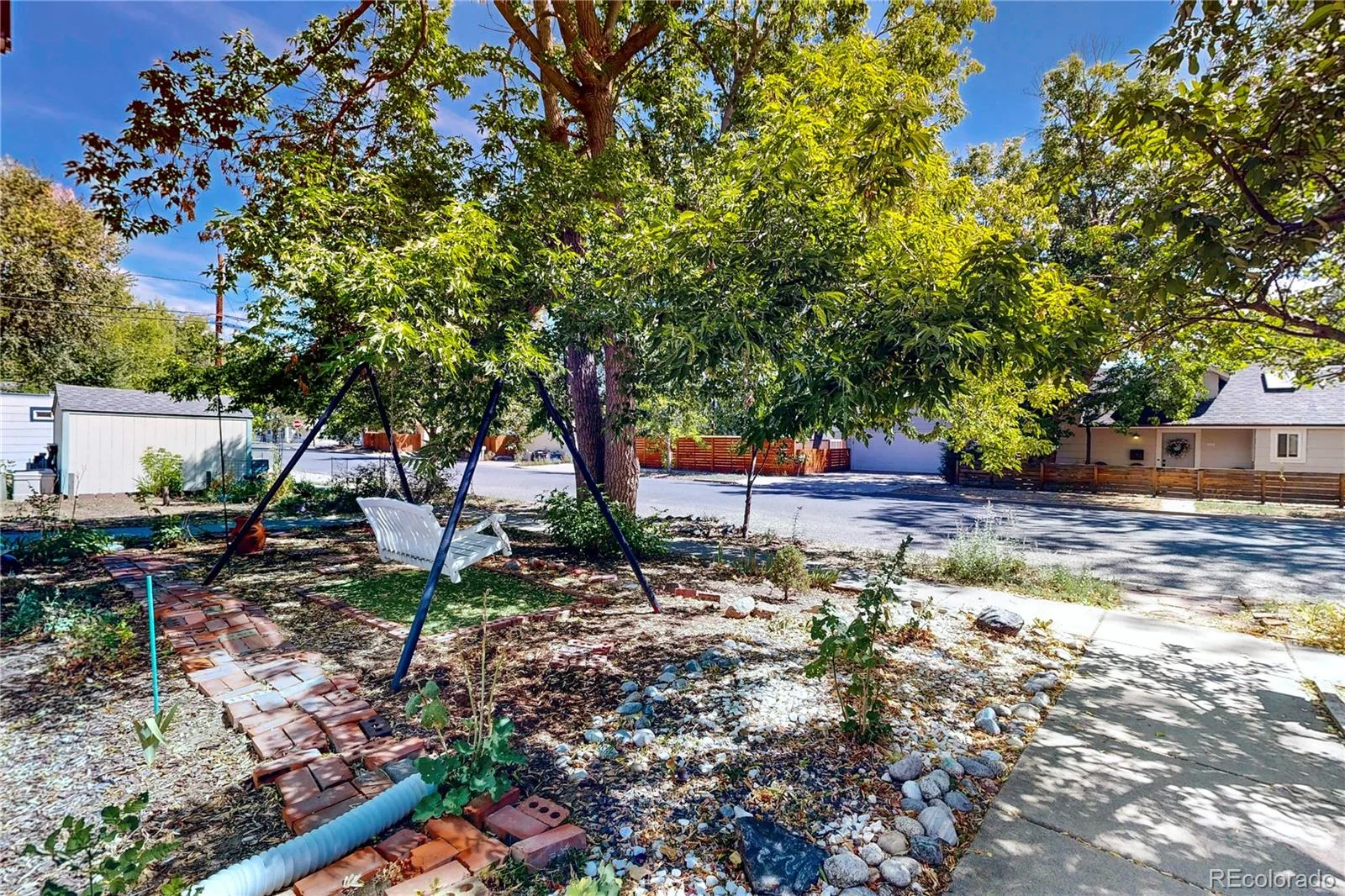 213 E Chester Street Lafayette CO 80026 | MLS #REC8287894 08272026194559 1600 23