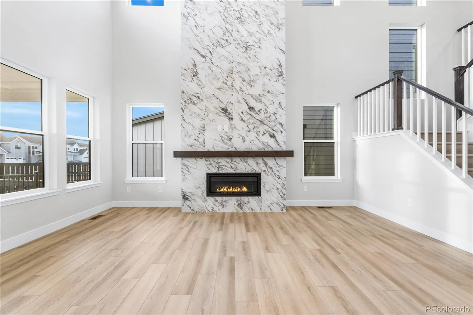 8770 Summerwalk Trail Littleton CO 80125 | MLS #REC8288150 07092026133720 1600 14