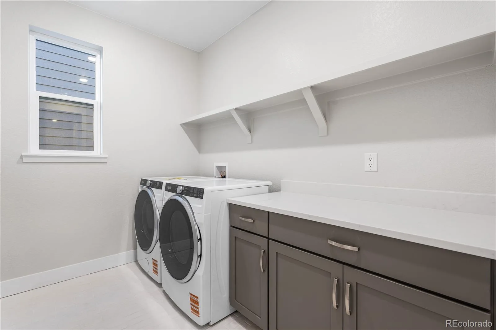 8770 Summerwalk Trail Littleton CO 80125 | MLS #REC8288150 07092026133720 1600 22