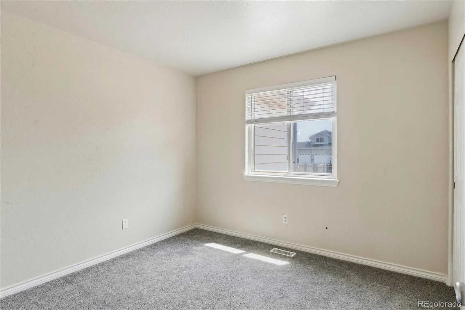 4572 Campden Court Castle Rock CO 80104 | MLS #REC8288171 08122026053456 1600 11
