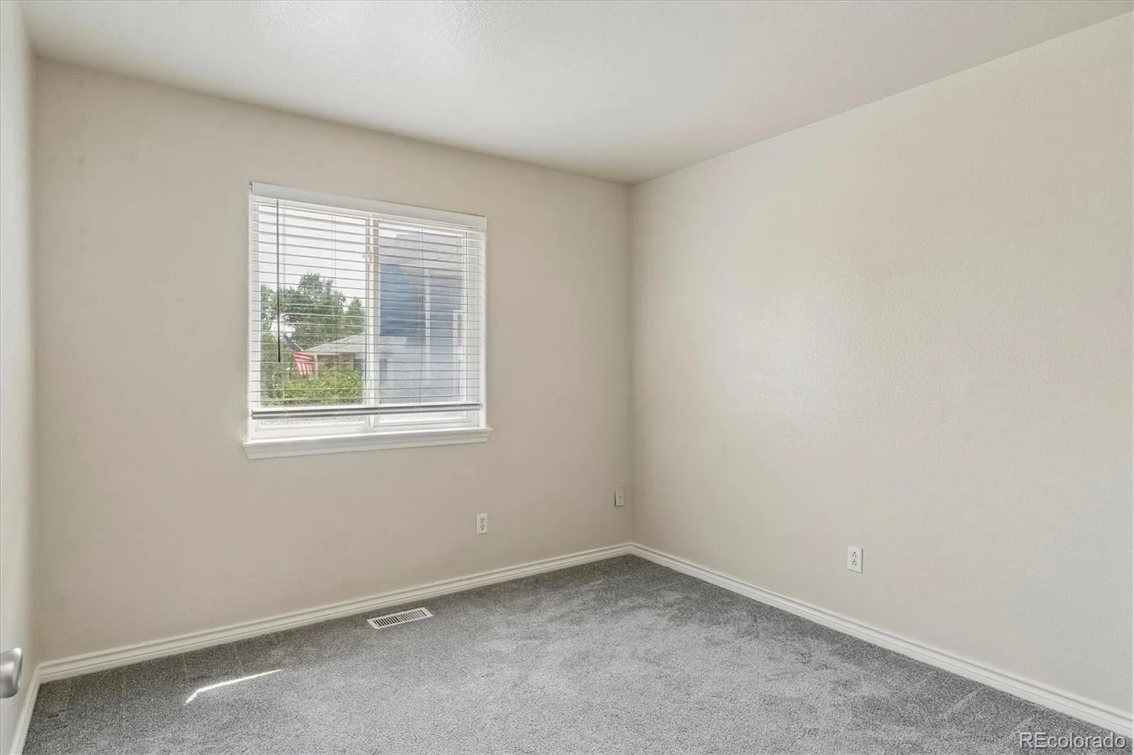 4572 Campden Court Castle Rock CO 80104 | MLS #REC8288171 08122026053456 1600 12